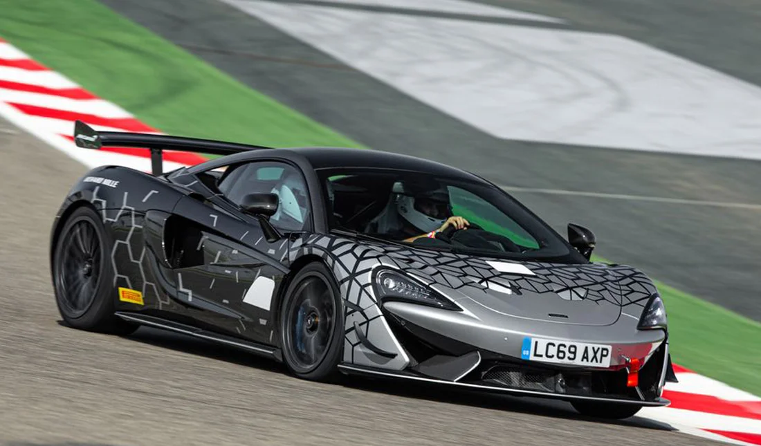 Carrera 2025 Lorem ipsum dolor sit amet, consectetur adipiscing elit.